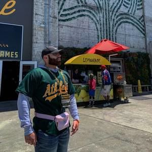 Meet your Posher, Omar